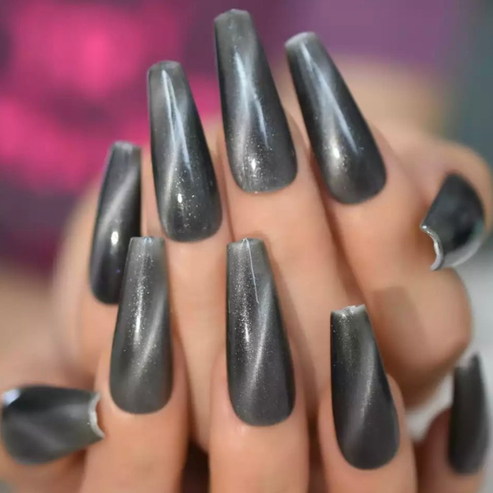 Silver metalic coffin shaped press on nails